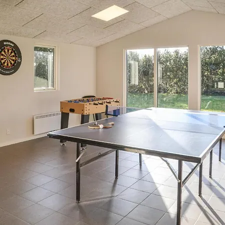 Holiday home Lovely In With Wifi Ansager