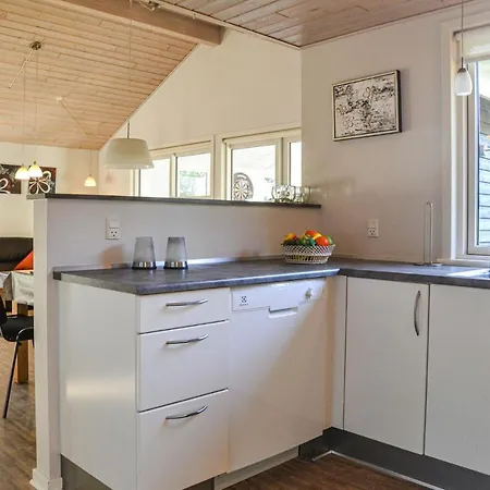 Holiday home Lovely In With Wifi *